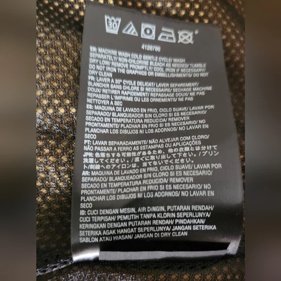 Volcom jacket - Picture 16 of 16